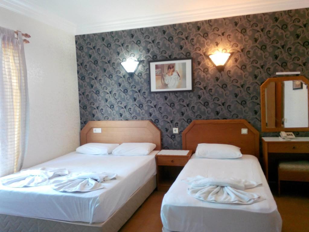 Gulizar Hotel Antalya Chambre photo